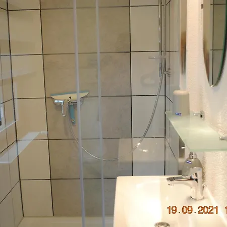 An Der Klosterruine Mit Kostenfreien Parkplatz Und Wlan Daire