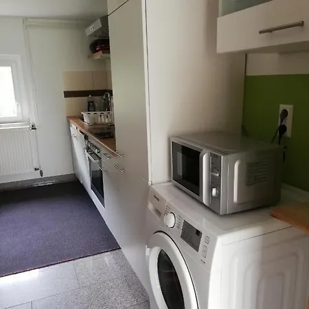 Apartment An Der Klosterruine Mit Kostenfreien Parkplatz Und Wlan *